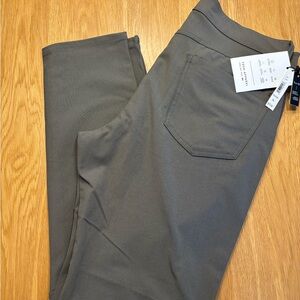 Classic Men's Khaki Chinos